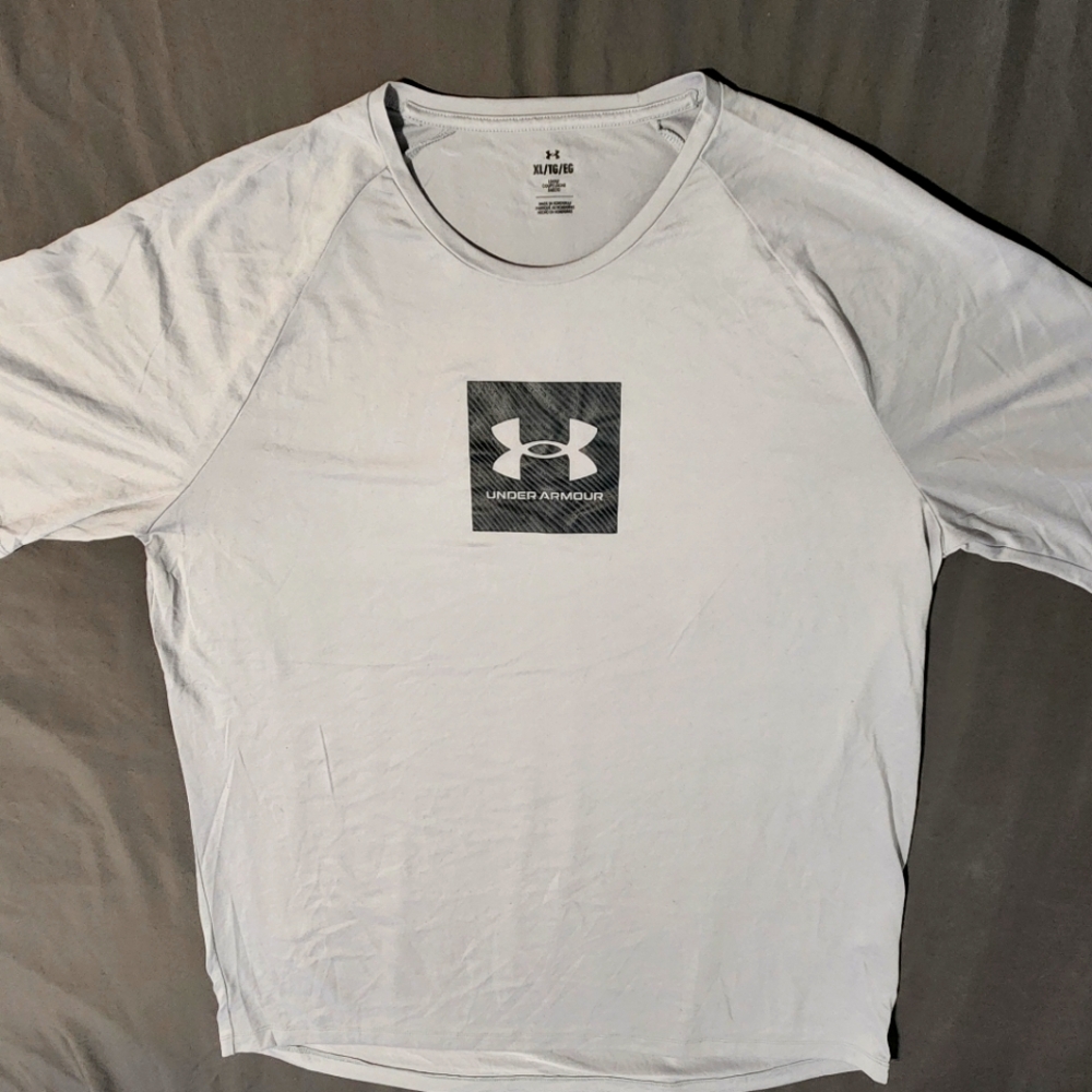 Under Armour Tech Print Fill Tee Men’s Size XL